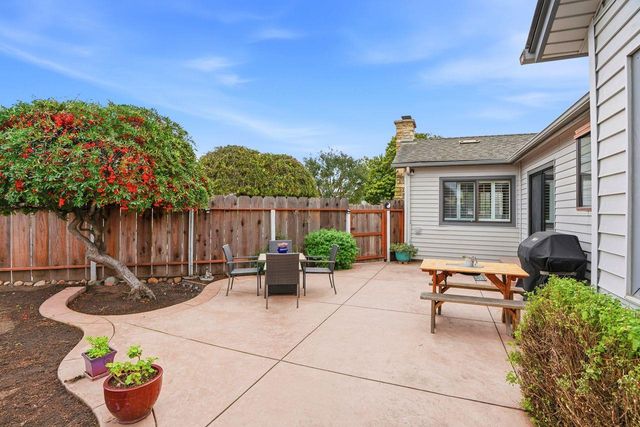 333 Hawthorne Street, Salinas, CA 93901