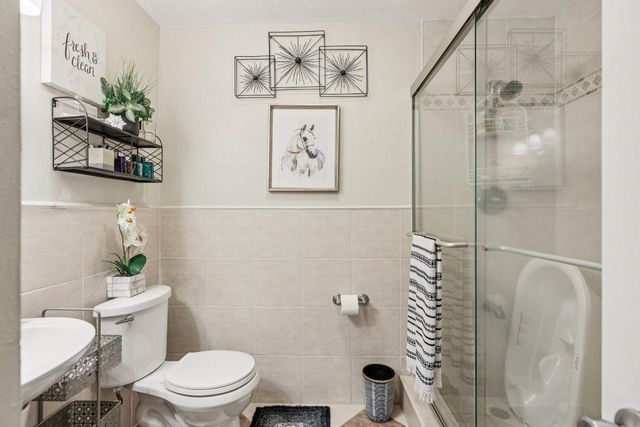 414 SW 79th Terrace, North Lauderdale, FL 33068