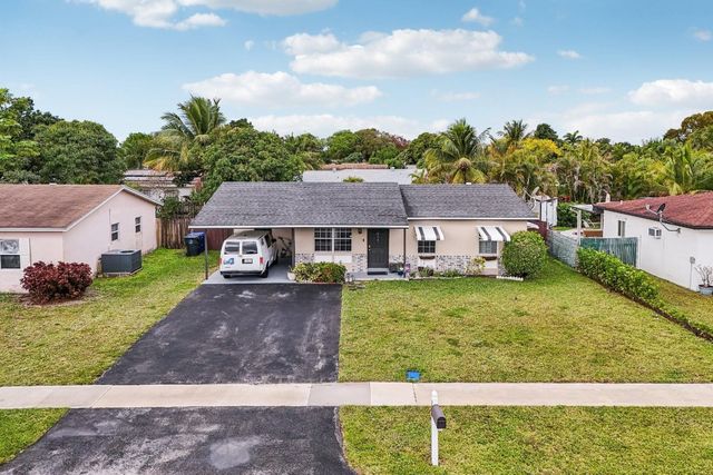 414 SW 79th Terrace, North Lauderdale, FL 33068