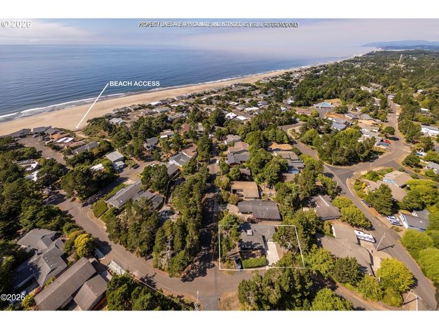 225 MONTEREY Ave, Lincoln City, OR 97367