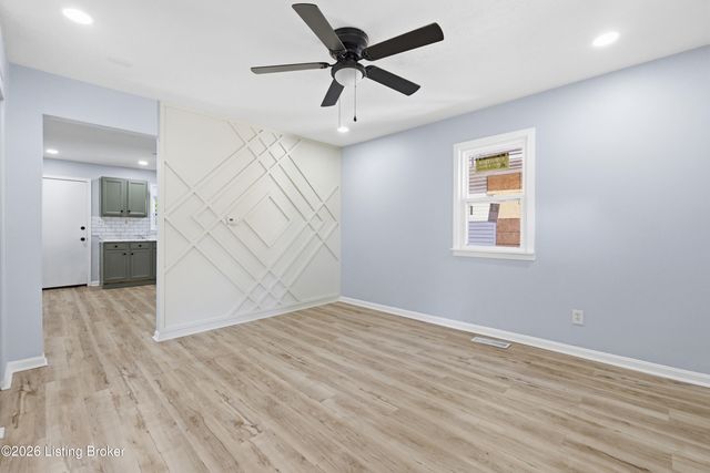 814 Winkler Ave, Louisville, KY 40208