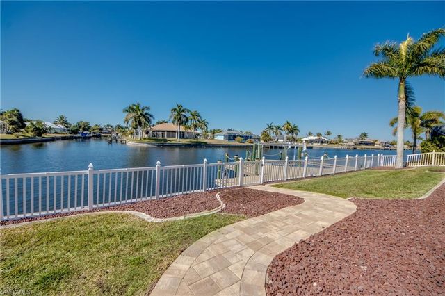4106 SW 25th PL, Cape Coral, FL 33914