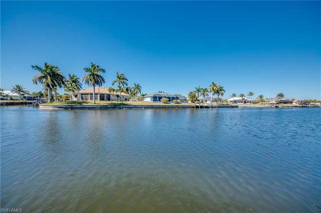 4106 SW 25th PL, Cape Coral, FL 33914