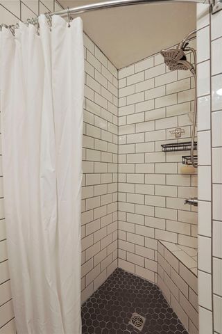 701 Holly Dr, Lodi, CA 95240