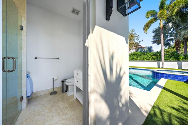 515 Bald Eagle Drive, Jupiter, FL 33477