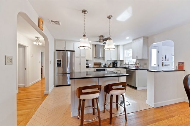 338 Waverley St 0, Belmont, MA 02478