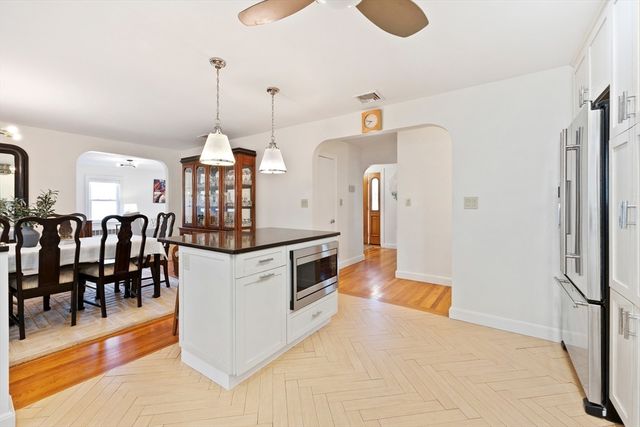 338 Waverley St 0, Belmont, MA 02478