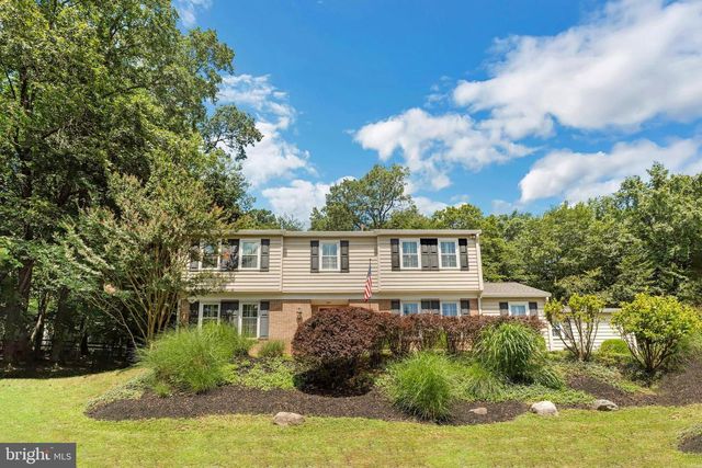 691 TWIN BRIDGE DR, Wayne, PA 19087
