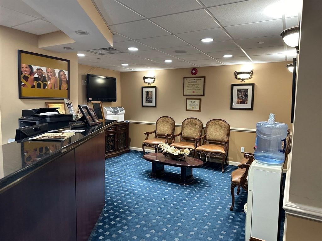333 Washington 341/342, Boston, MA 02108