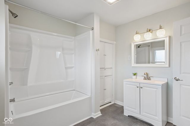 330 W Osage Street, Greenfield, IN 46140