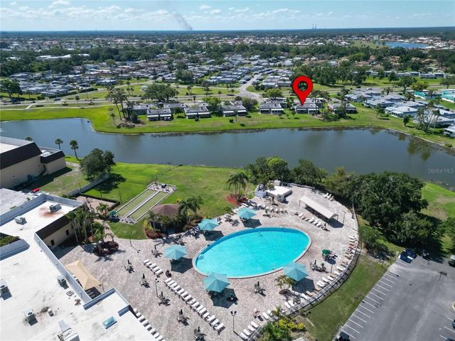 201 KINGS BOULEVARD 19, Sun City Center, FL 33573