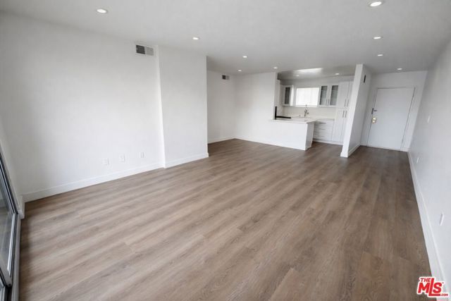 605 San Vicente Boulevard 308, Santa Monica, CA 90402