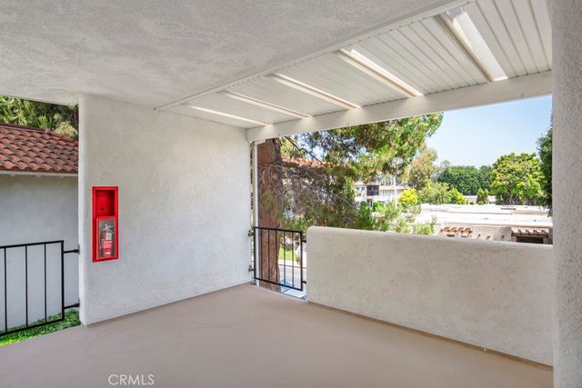 2276 Via Mariposa N, Laguna Woods, CA 92637