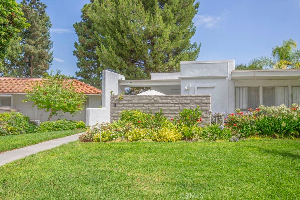2276 Via Mariposa N, Laguna Woods, CA 92637