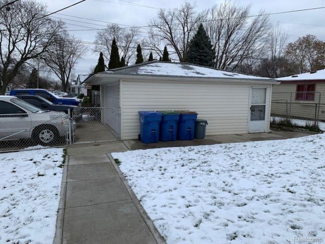 14405 Stephens Road, Warren, MI 48089