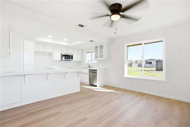 21011 Ponca, Apple Valley, CA 92308