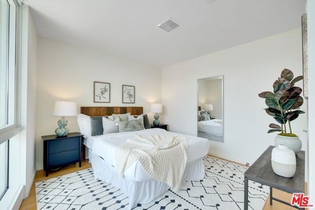 1705 Ocean Avenue 502, Santa Monica, CA 90401