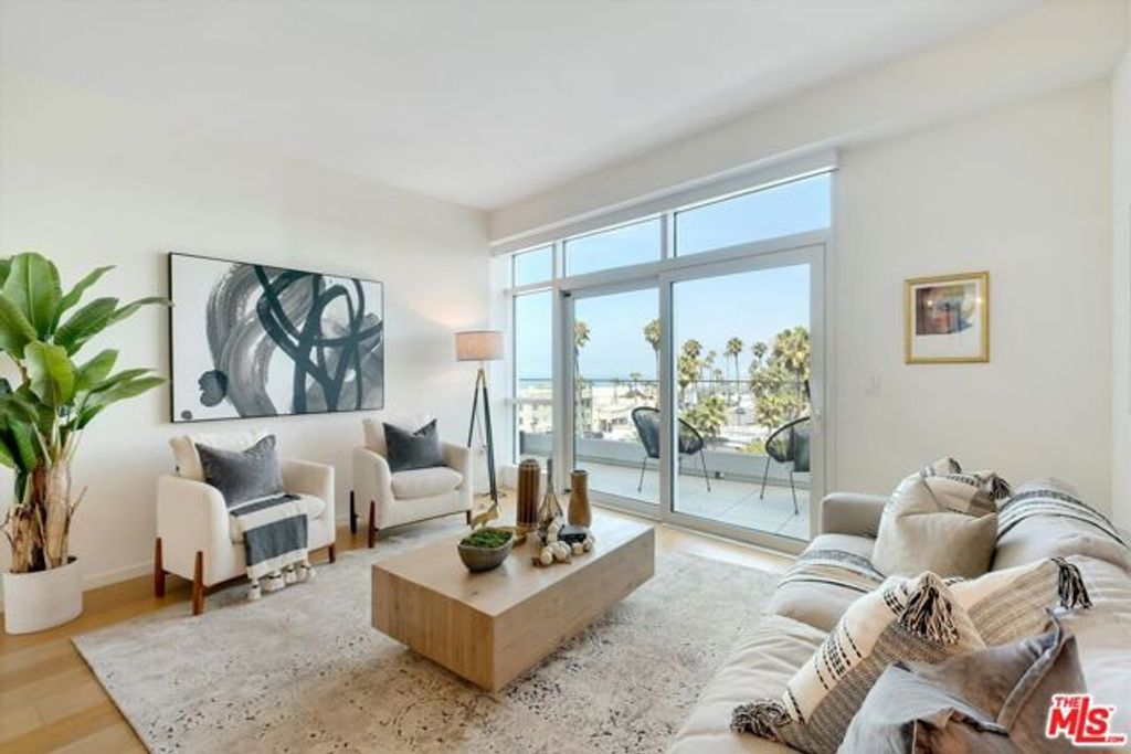 1705 Ocean Avenue 502, Santa Monica, CA 90401