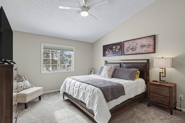 24 W Drake Drive, Saginaw, MI 48603