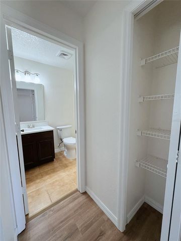 760 CRESTING OAK CIRCLE, Orlando, FL 32824