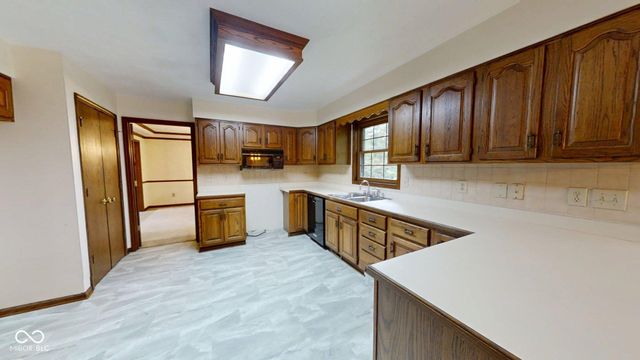 80 Hillcrest Estates Drive, Batesville, IN 47006