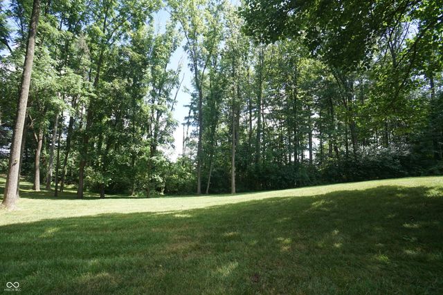 80 Hillcrest Estates Drive, Batesville, IN 47006