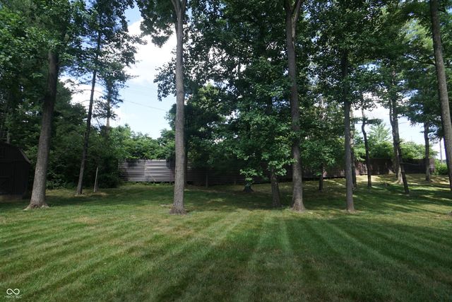 80 Hillcrest Estates Drive, Batesville, IN 47006