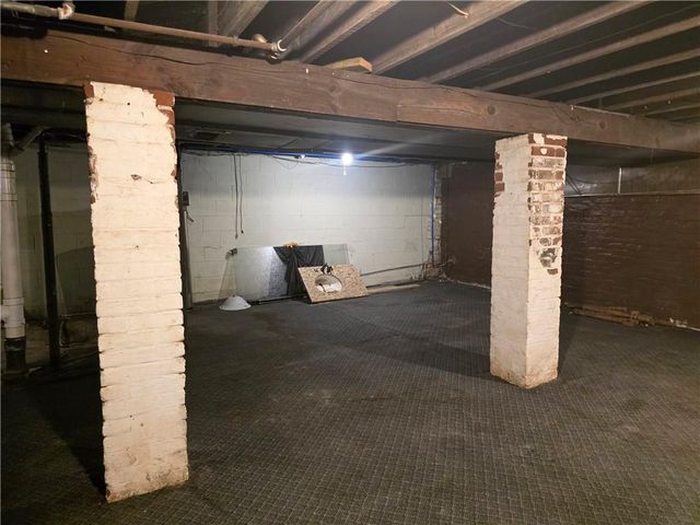 2906 Lafayette Street, St Joseph, MO 64507