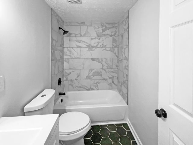 3185 Middleboro Way, Dublin, OH 43017