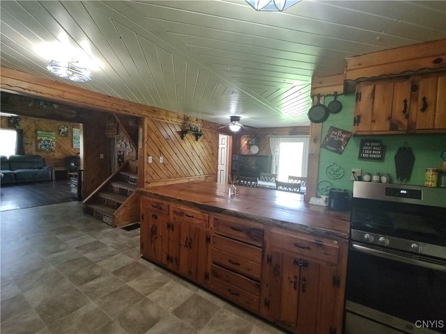 122 County Route 17a, Amboy, NY 13493