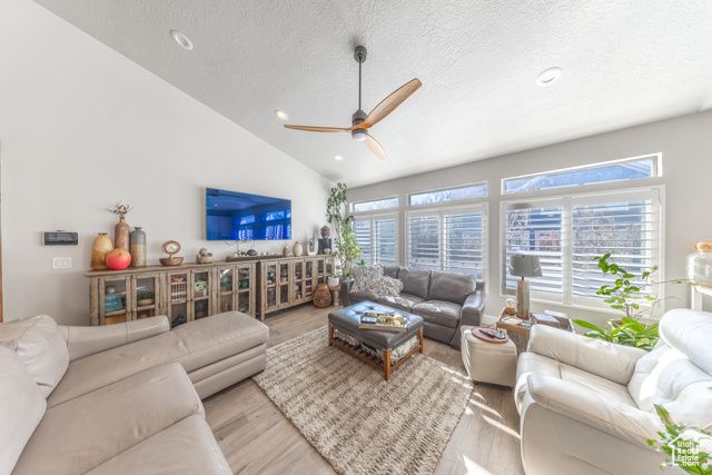 1153 W 1875 S, Syracuse, UT 84075