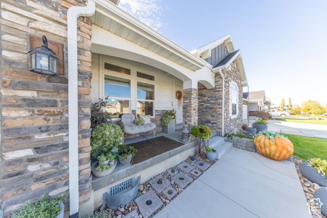 1153 W 1875 S, Syracuse, UT 84075