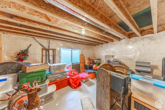 1153 W 1875 S, Syracuse, UT 84075