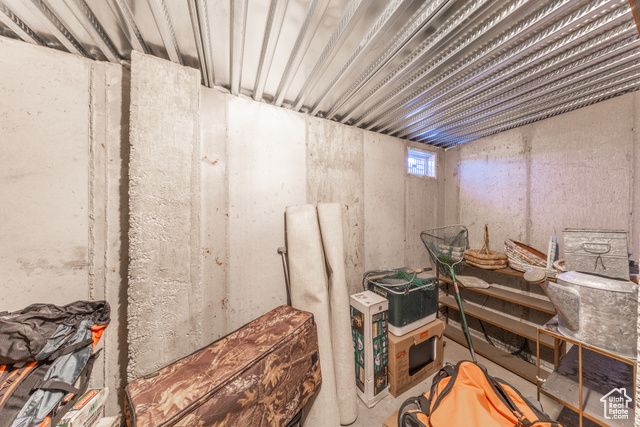 1153 W 1875 S, Syracuse, UT 84075