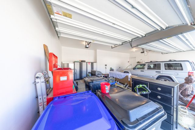 1153 W 1875 S, Syracuse, UT 84075