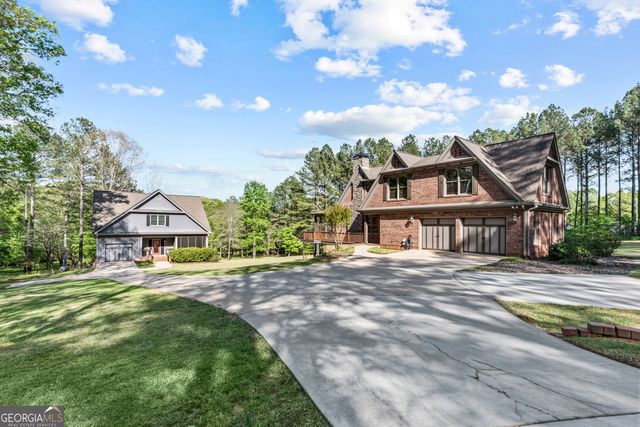 1070 Riverwalk Pointe Road, Bishop, GA 30621