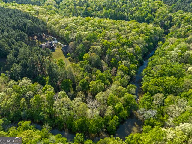 1070 Riverwalk Pointe Road, Bishop, GA 30621