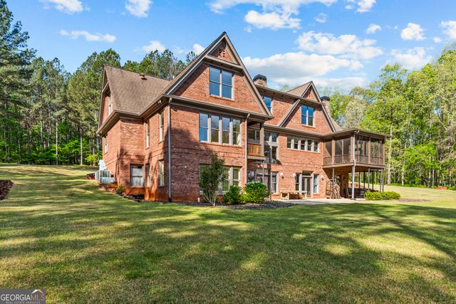 1070 Riverwalk Pointe Road, Bishop, GA 30621