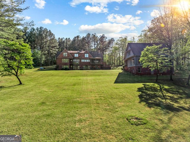 1070 Riverwalk Pointe Road, Bishop, GA 30621