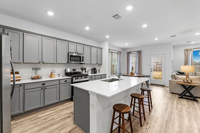 4242 Sterling View Boulevard, Baytown, TX 77521