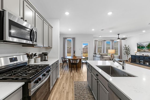 4242 Sterling View Boulevard, Baytown, TX 77521