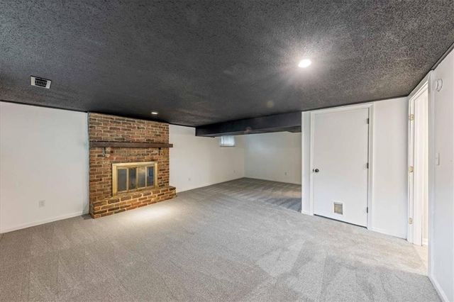 513 Stacey Drive, Belton, MO 64012
