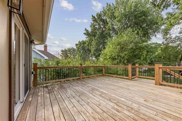513 Stacey Drive, Belton, MO 64012