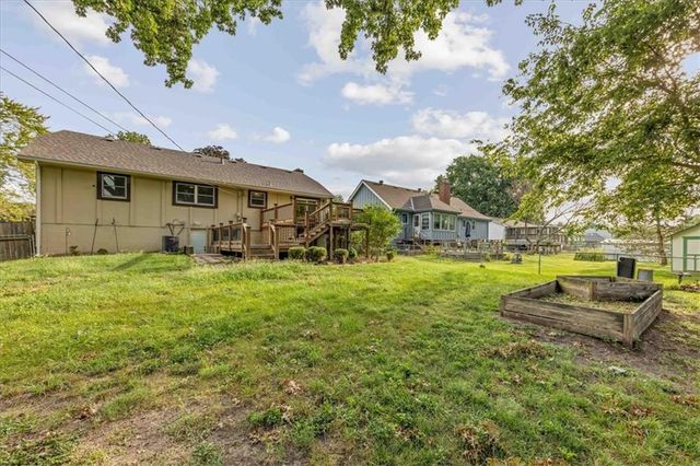 513 Stacey Drive, Belton, MO 64012