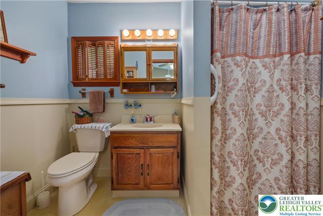 3228 South Front Street 3226, Whitehall Twp, PA 18052