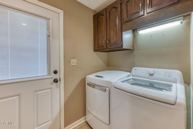 123 Woodside Court, Gray, TN 37615