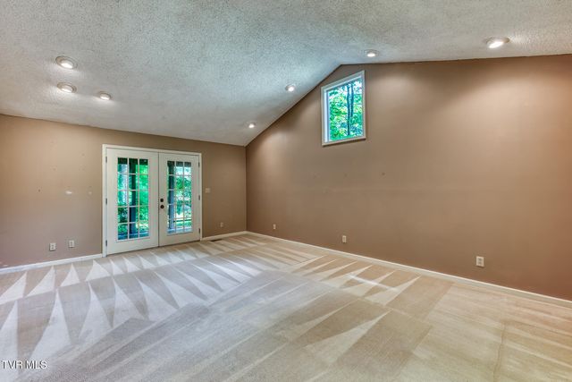 123 Woodside Court, Gray, TN 37615