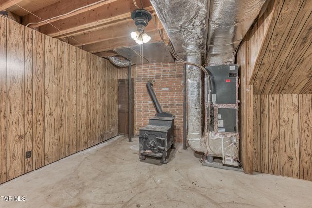 123 Woodside Court, Gray, TN 37615