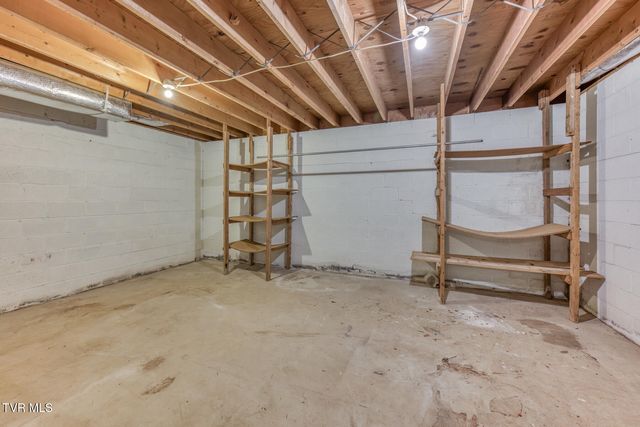 123 Woodside Court, Gray, TN 37615