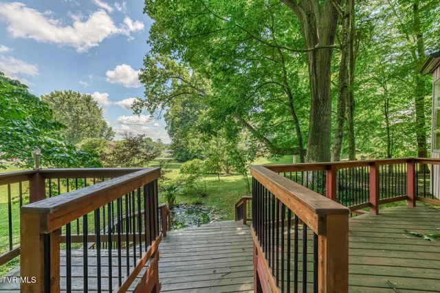 123 Woodside Court, Gray, TN 37615
